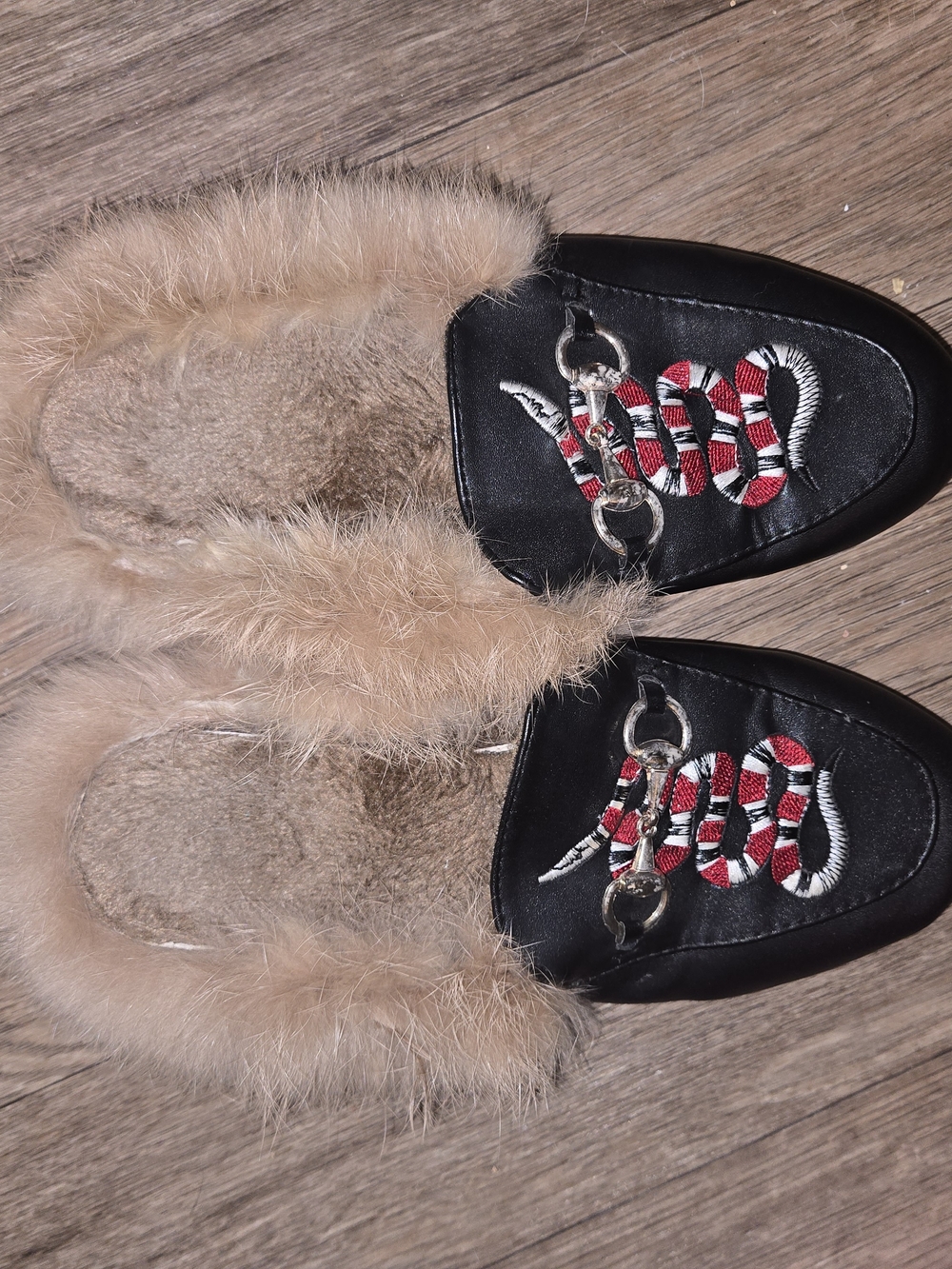 Black Faux Fur-Trim Slip-On Flats with Red & White Snake Embroidery